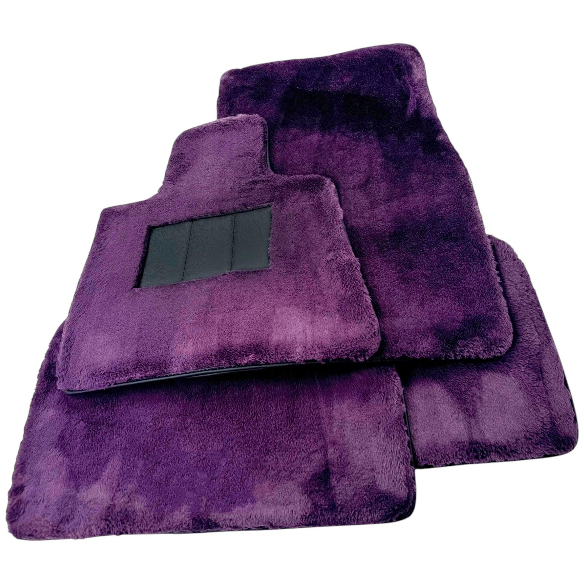 Various Colors of Sheepskin Floor Mats Tailored for the Aston Martin V8 Vantage (2005–2023) - AutoWin