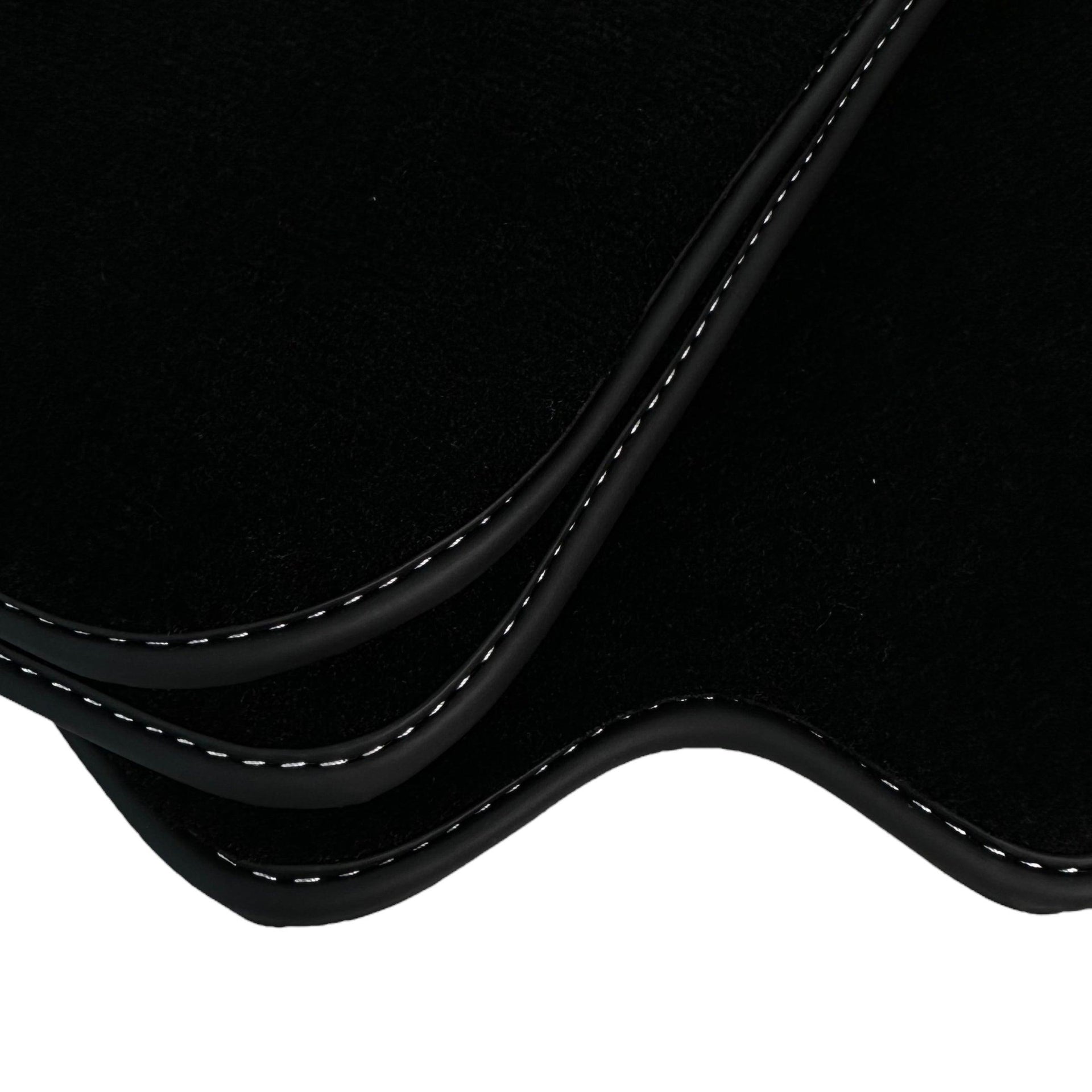 Black Floor Mats For Honda Accord (2002-2008) - AutoWin