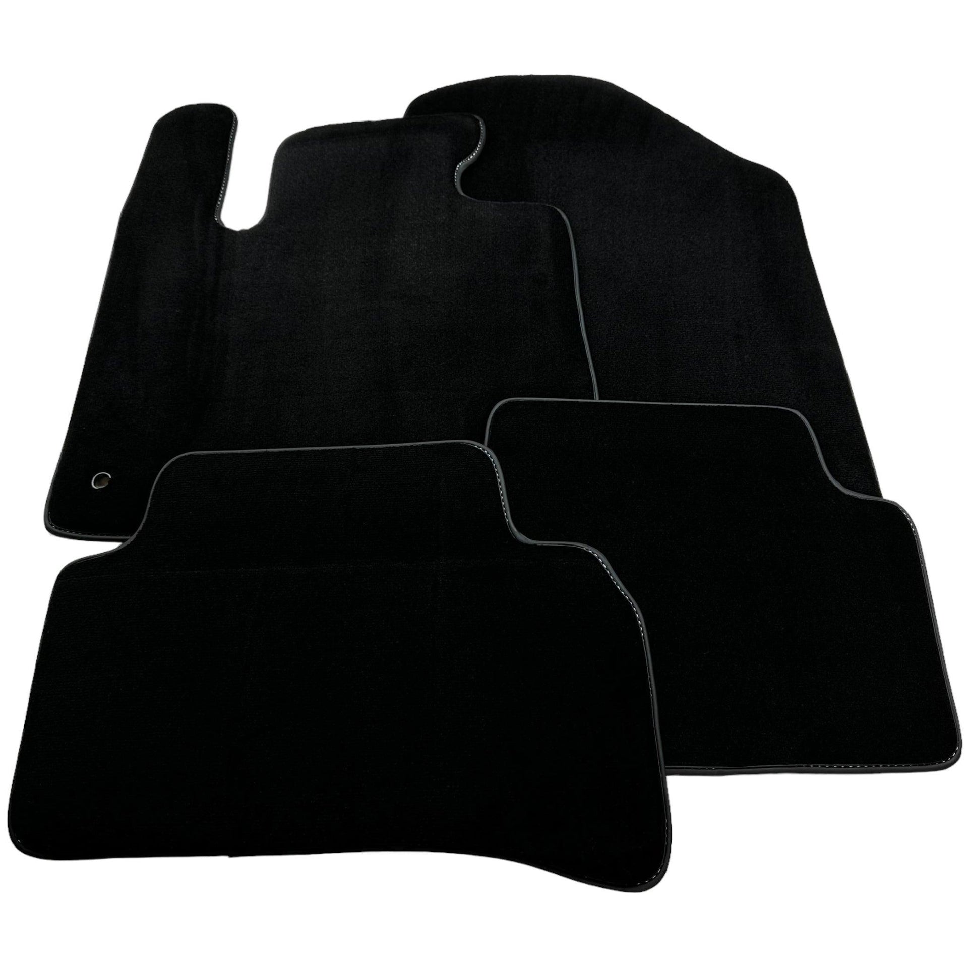 Black Floor Mats for Kia Sportage (1994-2002) - AutoWin