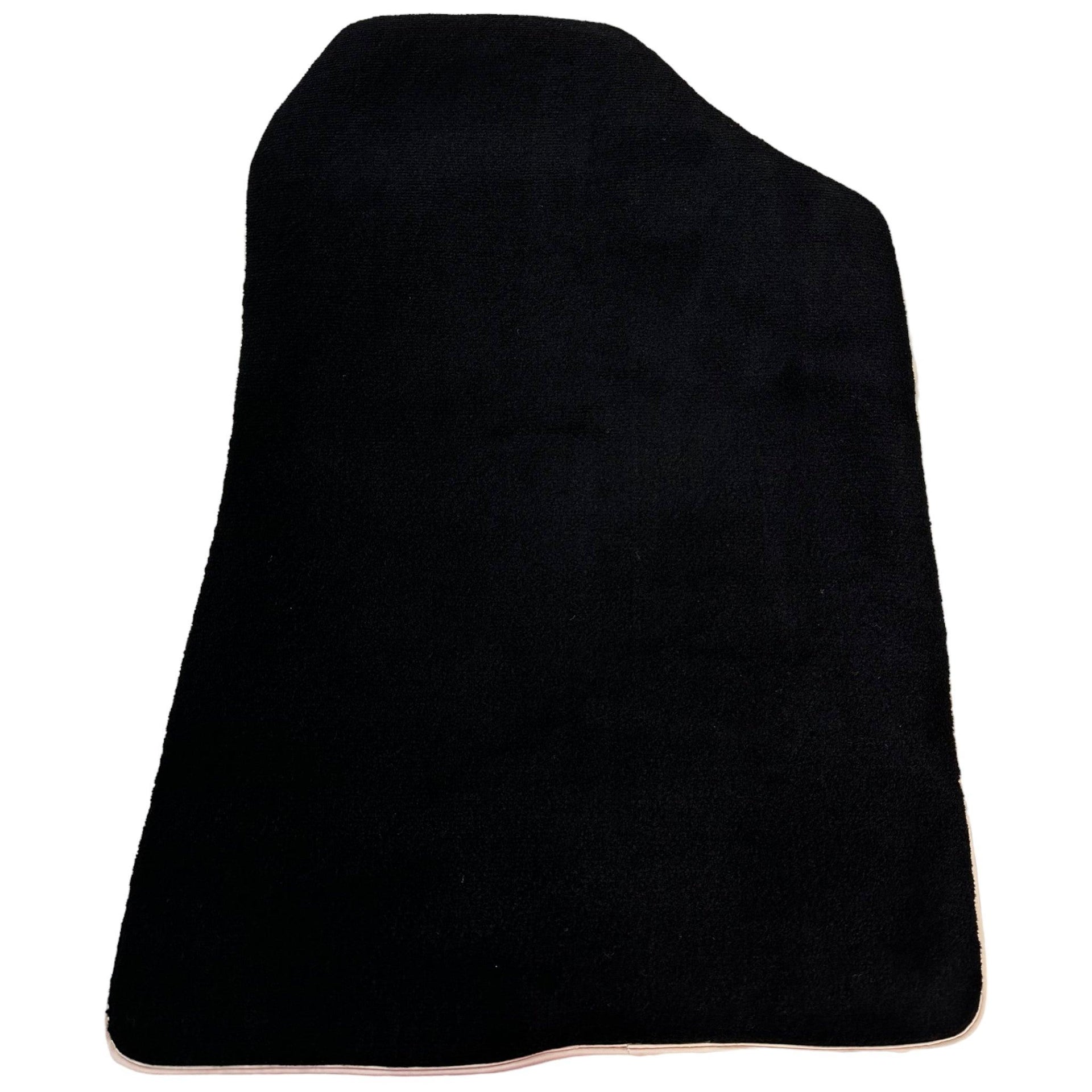 Black Floor Mats For Toyota Corolla Verso (2004-2009) - AutoWin