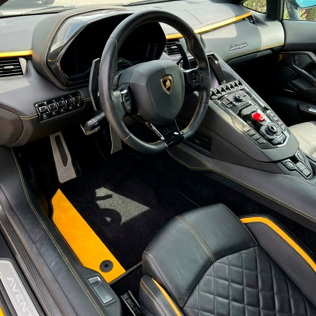 Aventador (2012-2022)