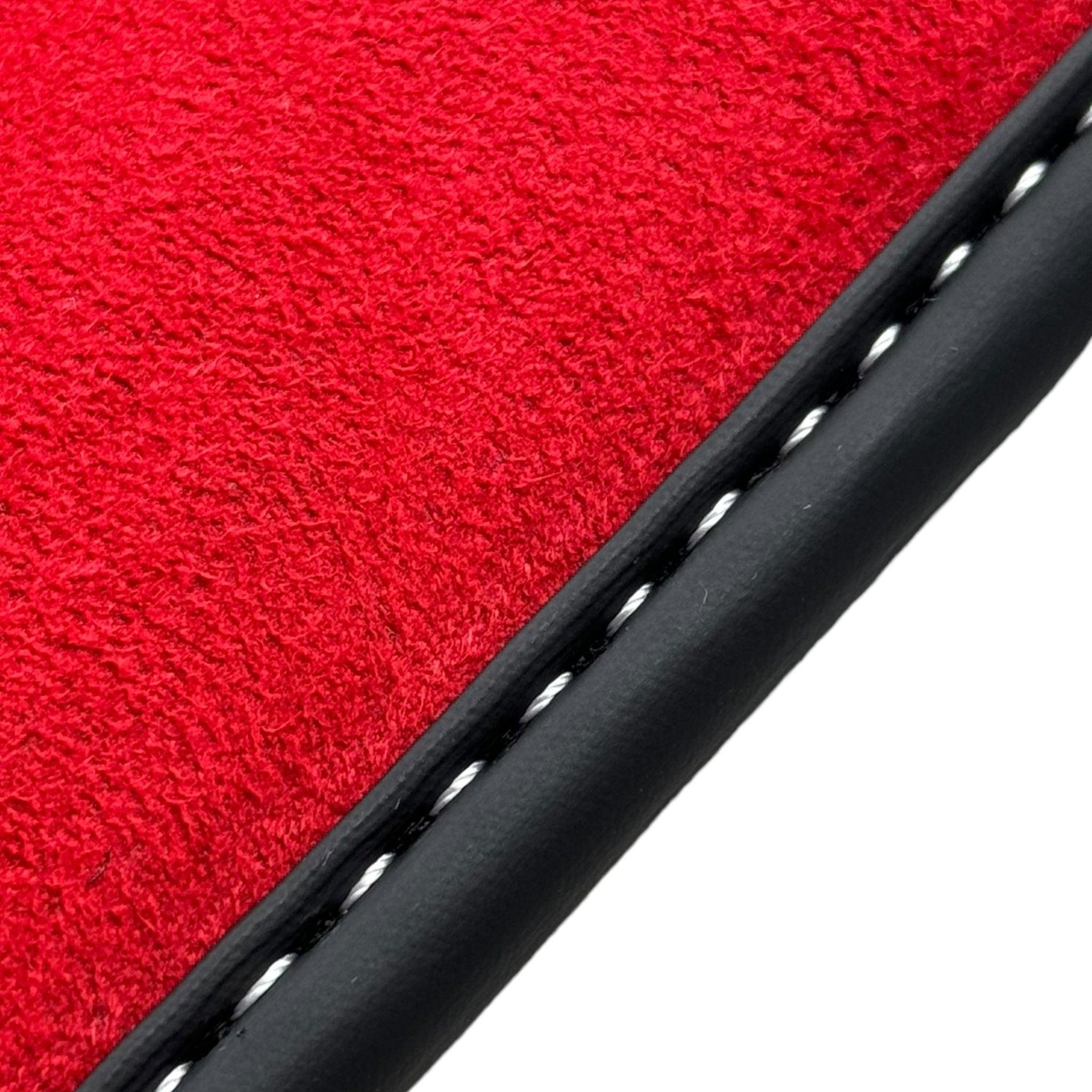 Black Floor Mats for Porsche 991 (2012-2019) with Red Alcantara Leather - AutoWin