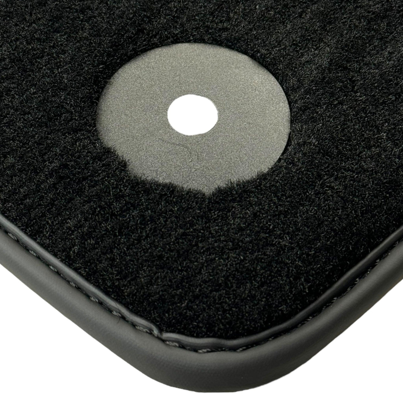 Black Floor Mats for Audi Q5 FYT Sportback (2021-2024) - AutoWin