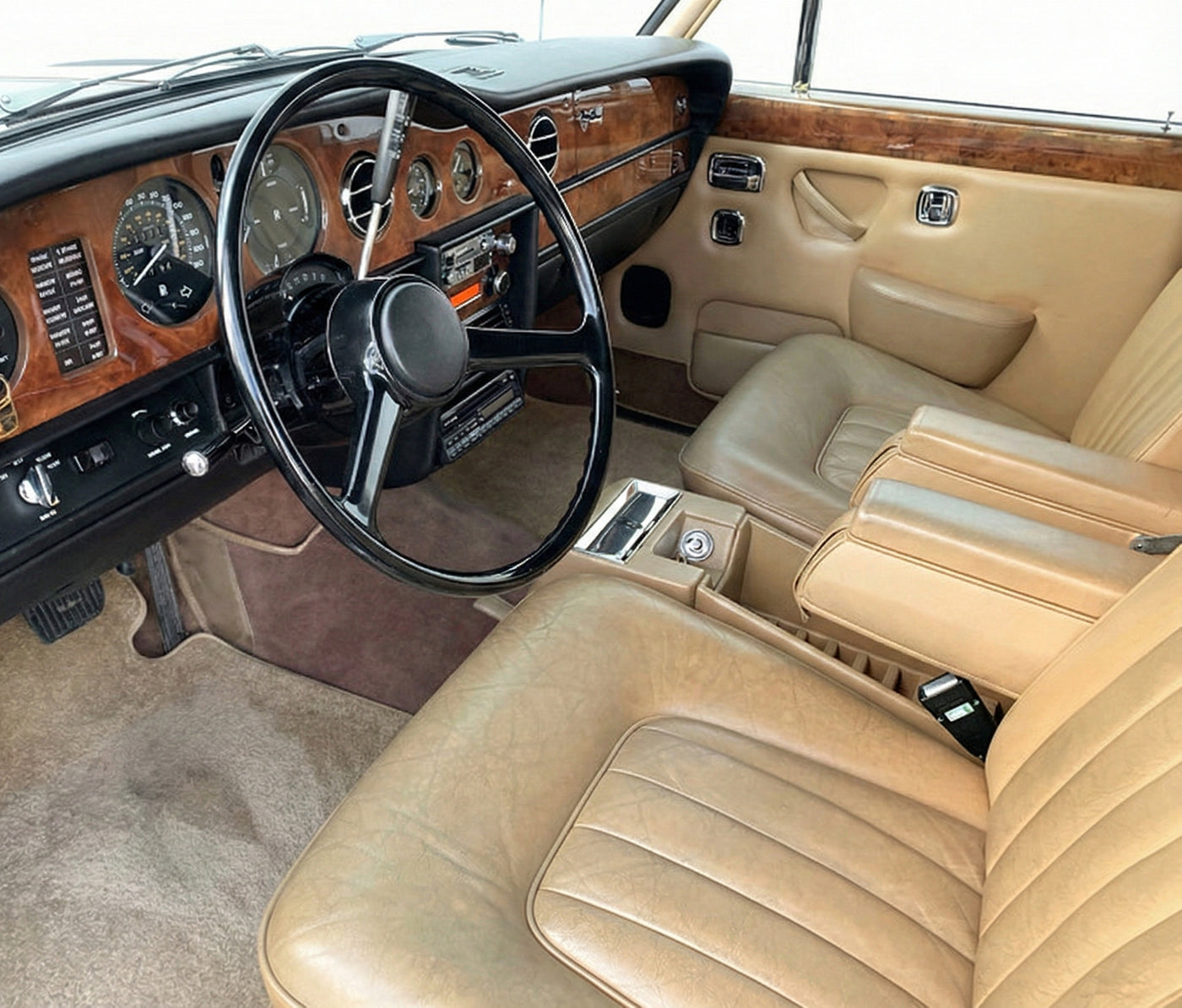 Tapis de voiture pour Rolls Royce Shadow 1965-1977 de qualité luxueuse beige