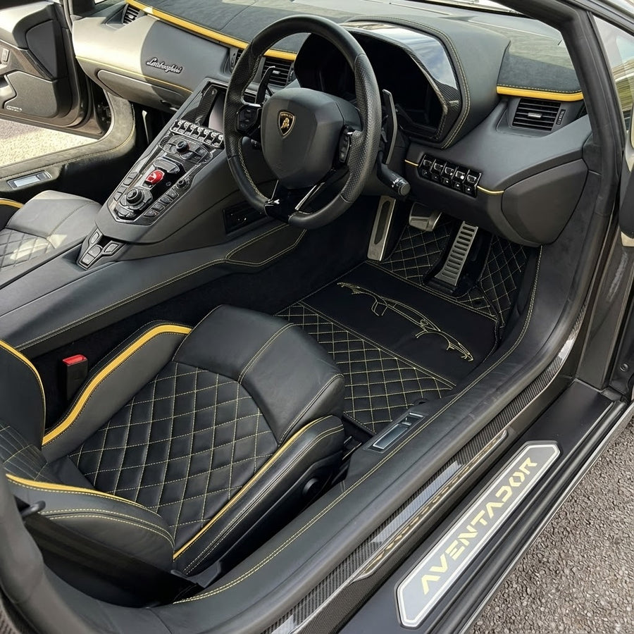 Leder-Fußmatten für Lamborghini Aventador SV SVJ