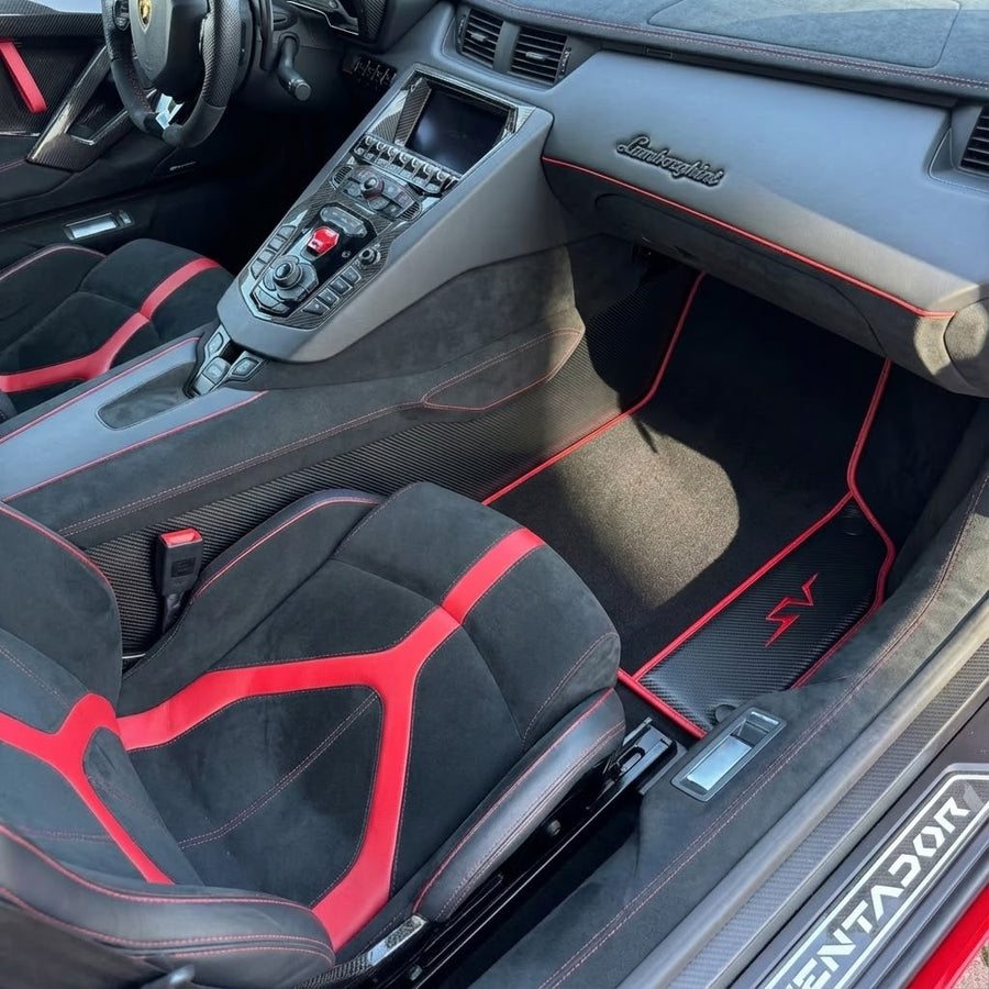 Tappetini per auto neri per Lamborghini Aventador SV con