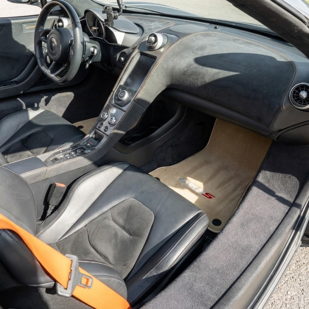 Alfombrillas beige para McLaren 650S a medida