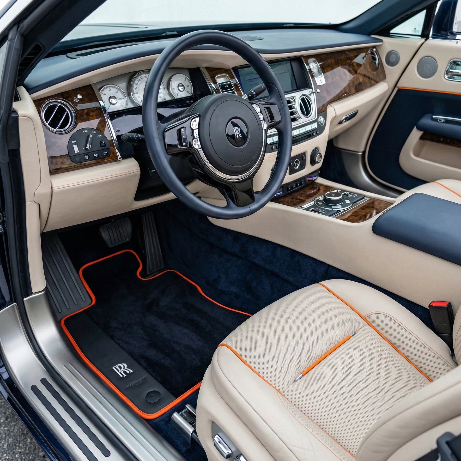 Customizable Leather Floor Mats with Divario Pattern for Rolls Royce Dawn (2016-2023) - AutoWin