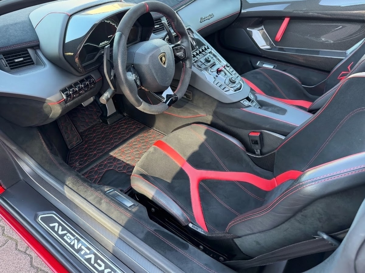 Customizable Leather Floor Mats for Lamborghini Aventador SV | Red Stitching