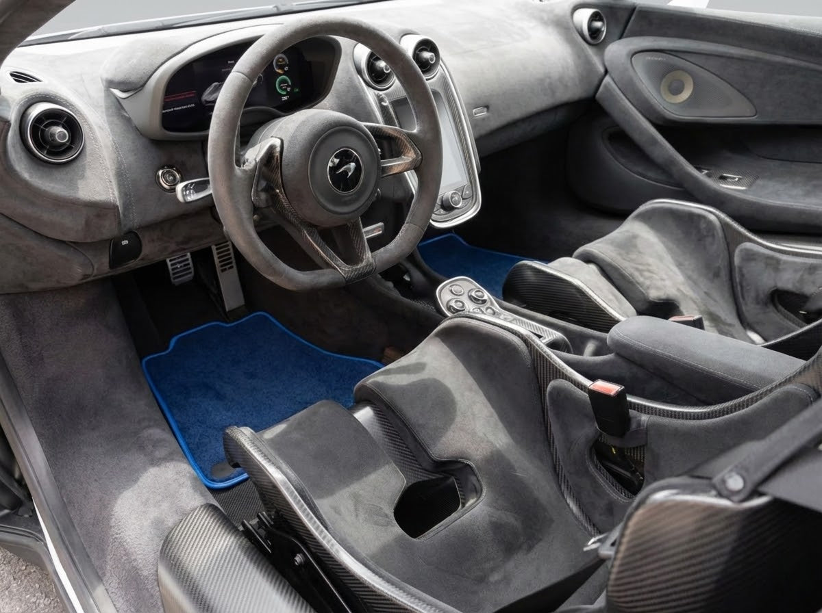 Black Floor Mats for McLaren 600 LT (2018-2020) - AutoWin