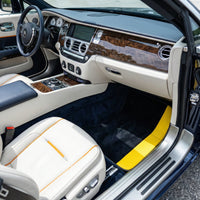 Maßgeschneiderte schwarze Fußmatten für Rolls Royce Dawn (2016-2023) mit gelbem Leder