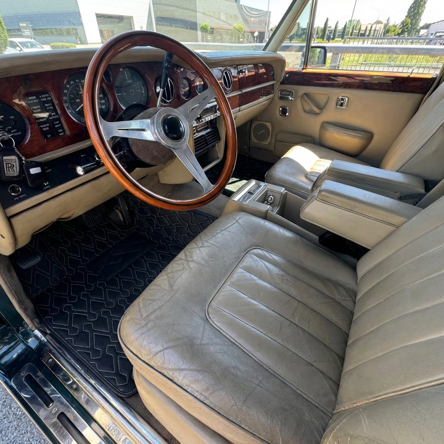 Custom Black Leather Floor Mats for Rolls-Royce Wraith (2013–2023)