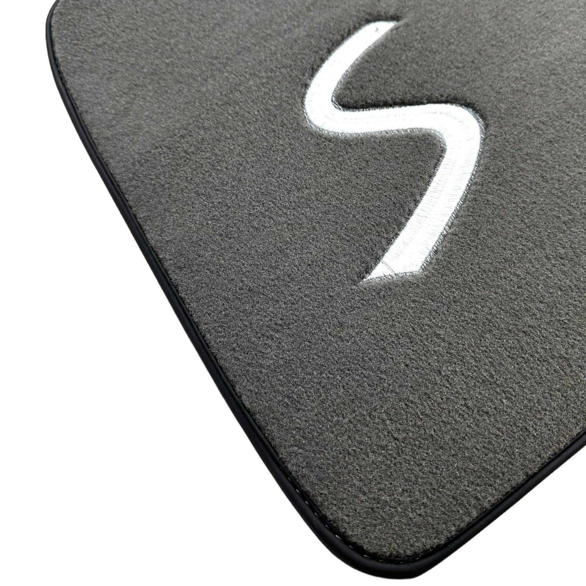 Grey Floor Mats for Mini Cabrio R56 Convertible (2009-2016) - AutoWin