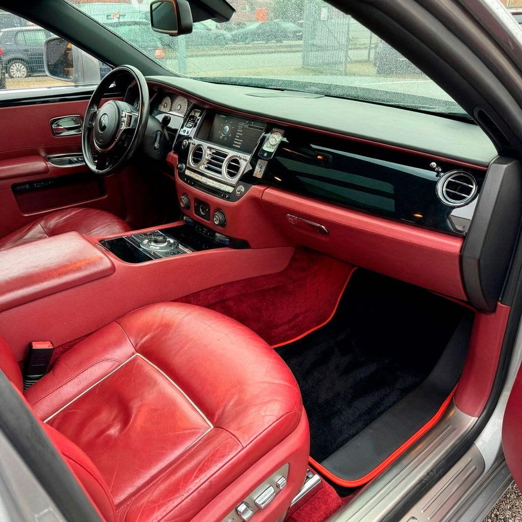 Série Fantôme I (2010-2024)