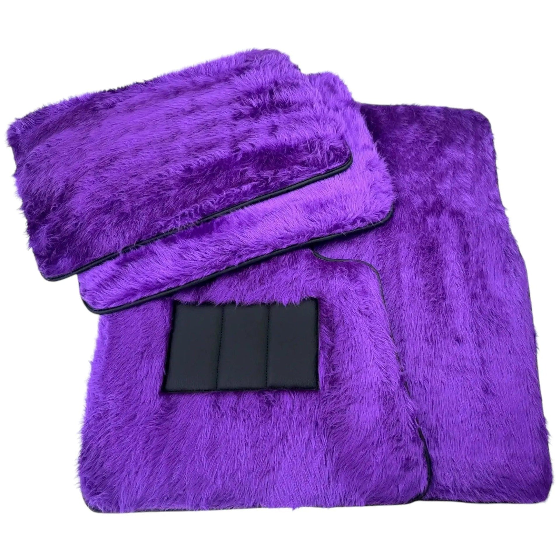 Various Colors of Sheepskin Floor Mats Tailored for the Chrysler Aspen (2007-2009) - AutoWin