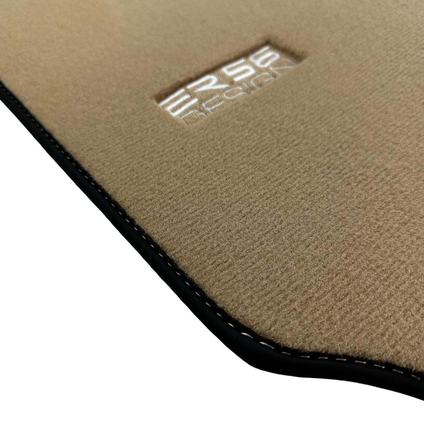 Beige Floor Mats For Mercedes-Benz C-Class W204 (2007-2014) - AutoWin