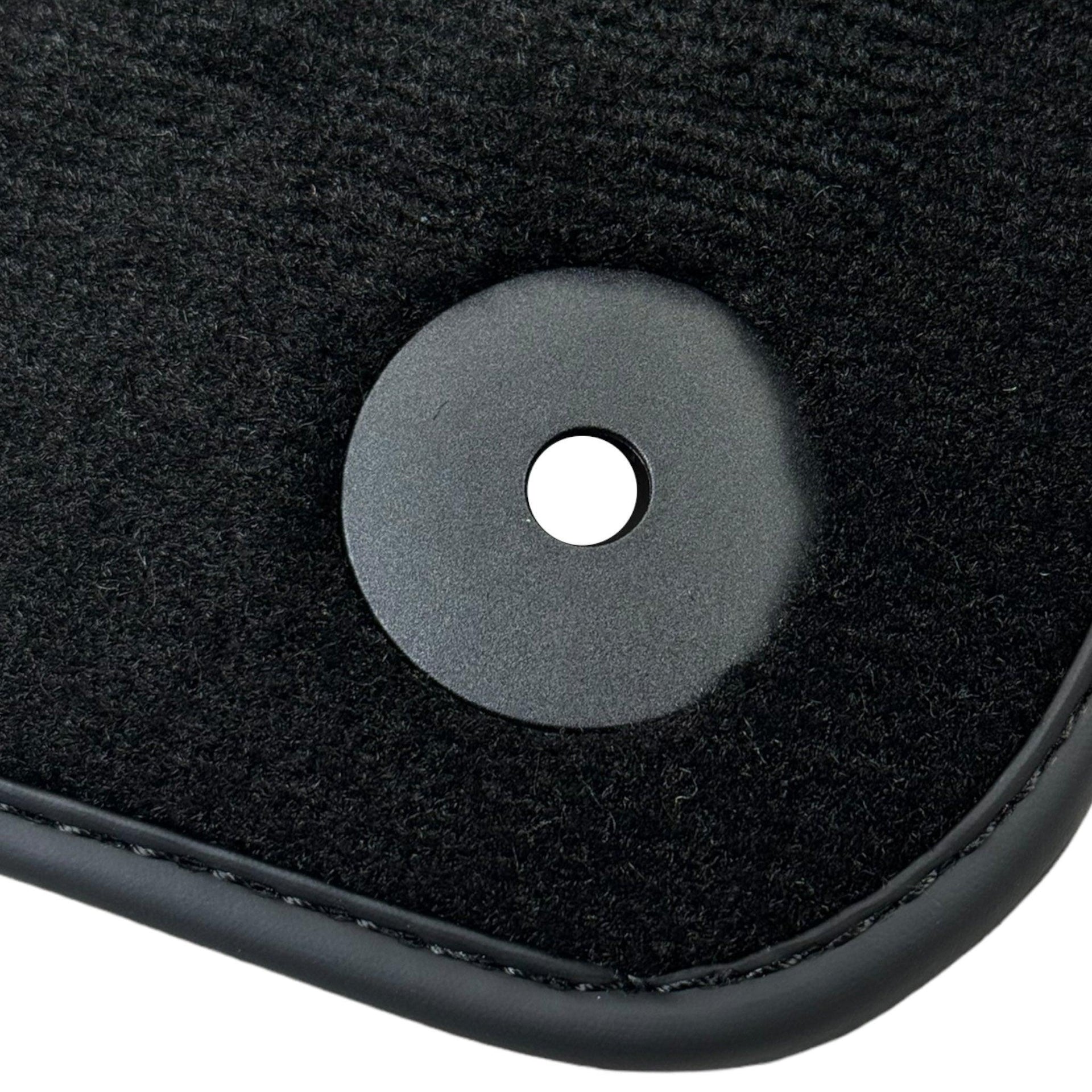 Black Floor Mats for Aston Martin DB11 (2016–2023) - AutoWin