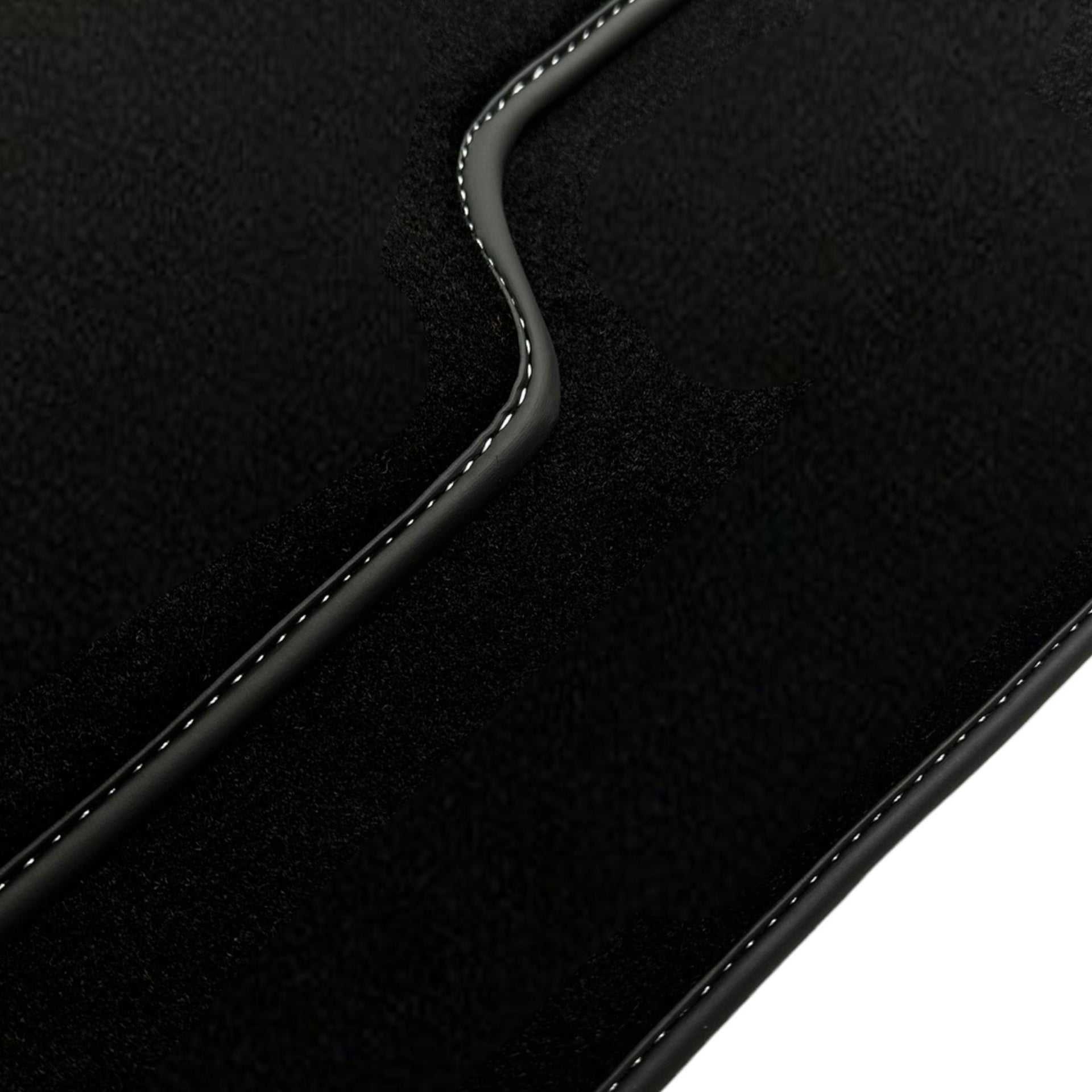 Black Floor Mats For Honda Accord (1993-1998) - AutoWin