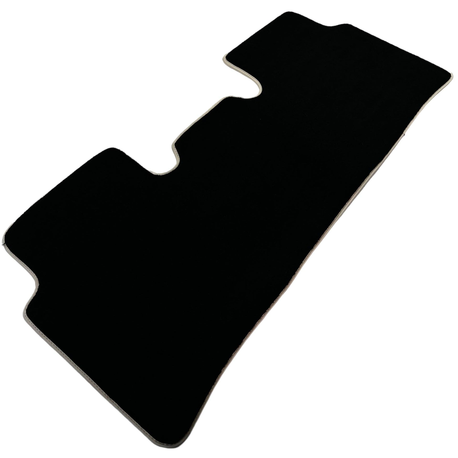 Black Floor Mats For Honda CR-V (2002-2006) ER56 Design - AutoWin