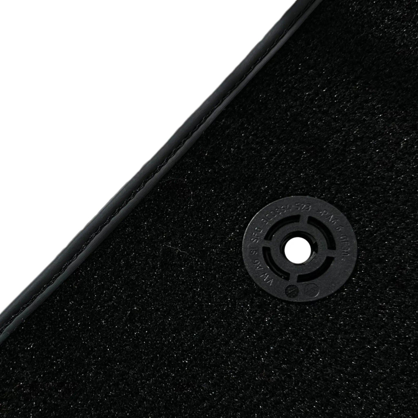 Black Floor Mats for Infiniti Q50 (2013-2020) - AutoWin