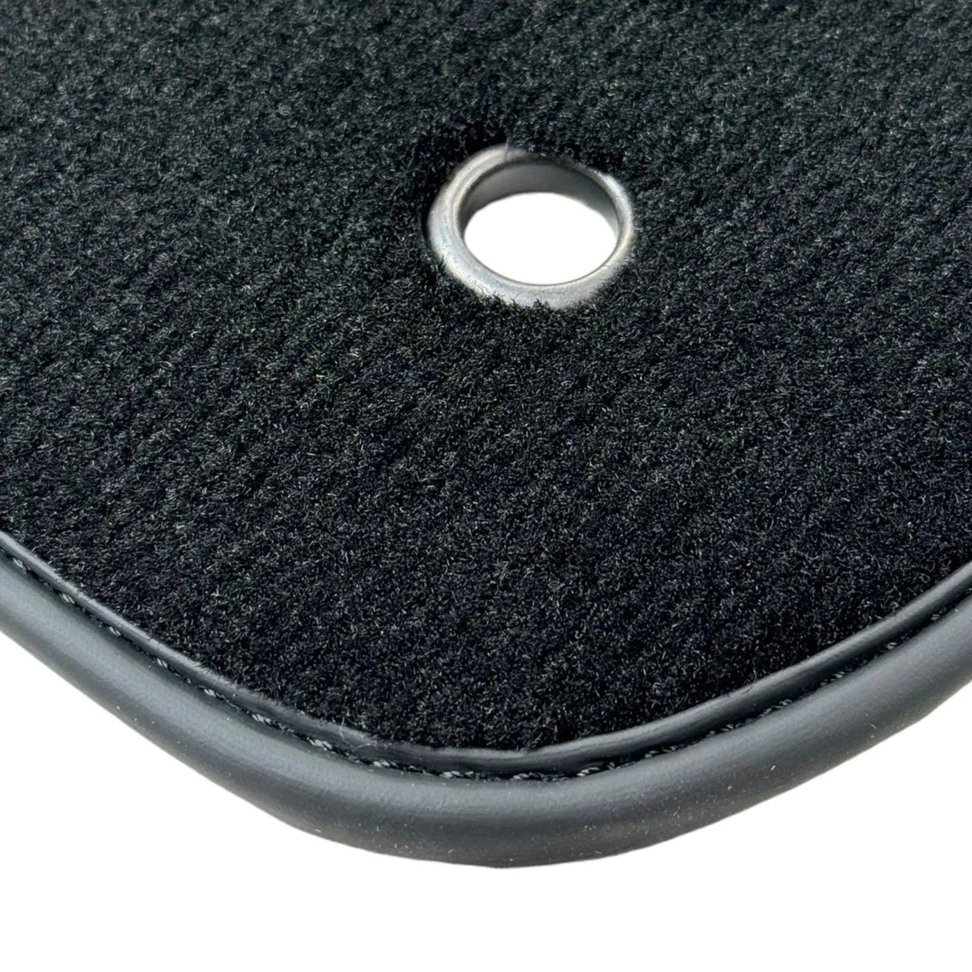 Black Floor Mats for Jeep Compass (2017-2024) - AutoWin