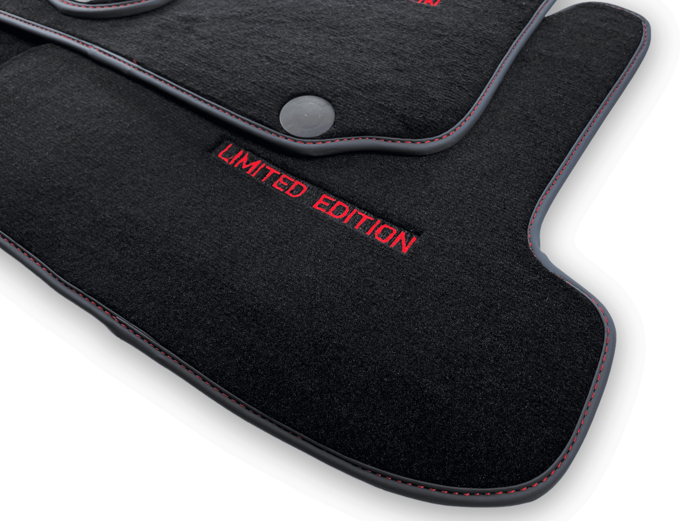 Black Floor Mats For Mercedes Benz C-Class S203 Estate 4Matic (2001-2007) | Limited Edition - AutoWin