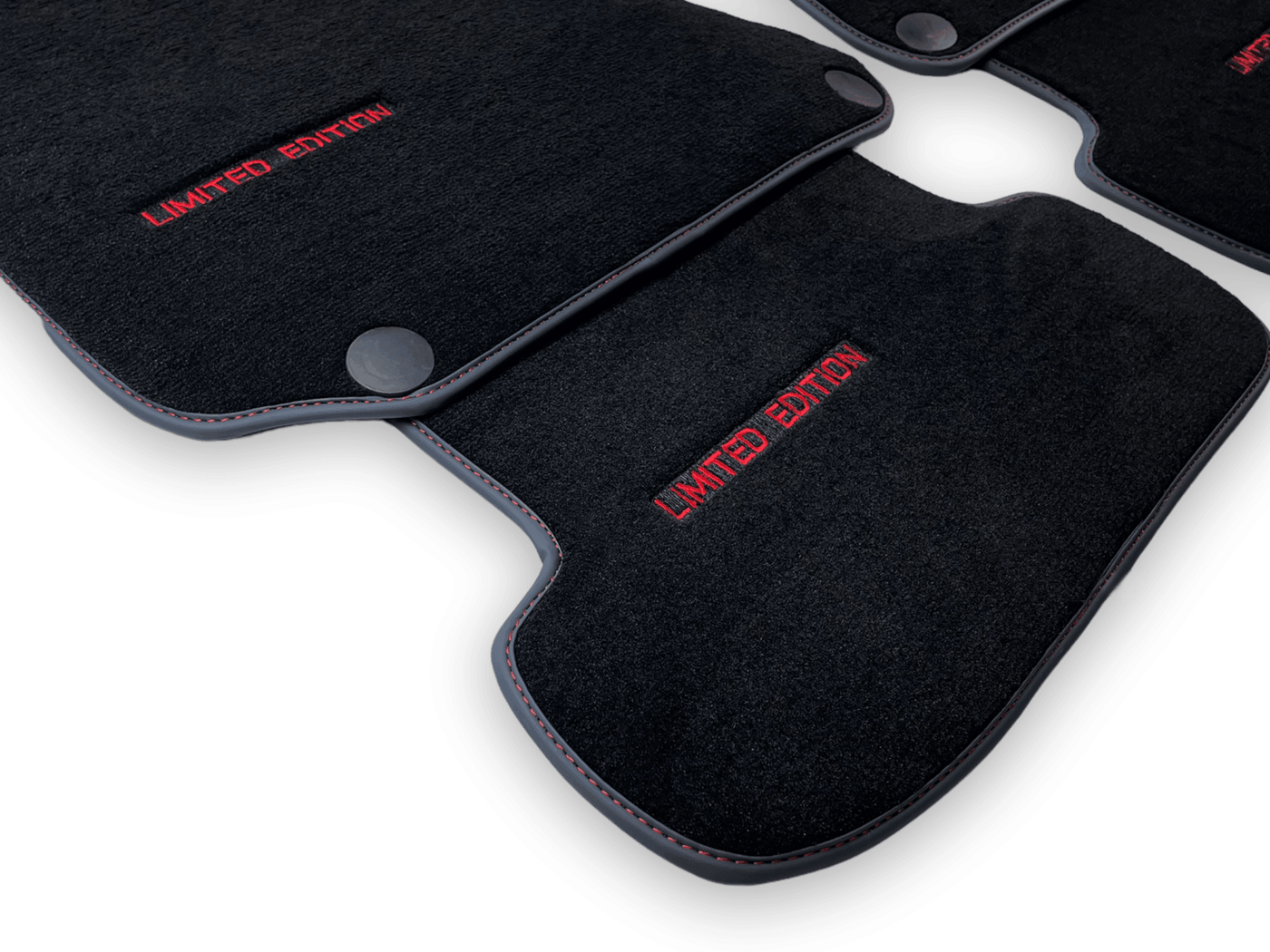 Black Floor Mats For Mercedes Benz CLK-Class A208 Convertible (1998-2003) | Limited Edition - AutoWin