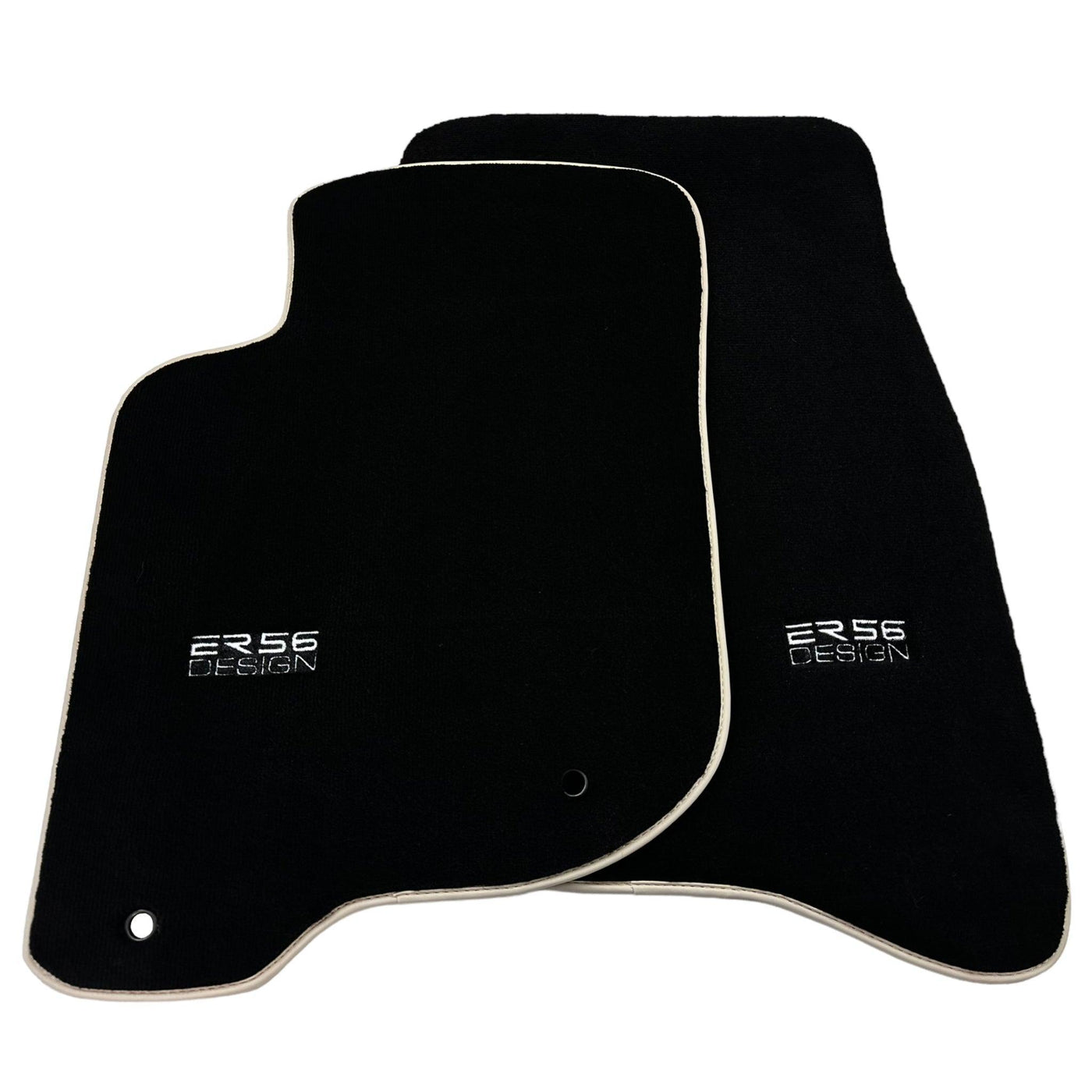 Black Floor Mats For Mitsubishi Pajero Sport (2009-2015) ER56 Design - AutoWin