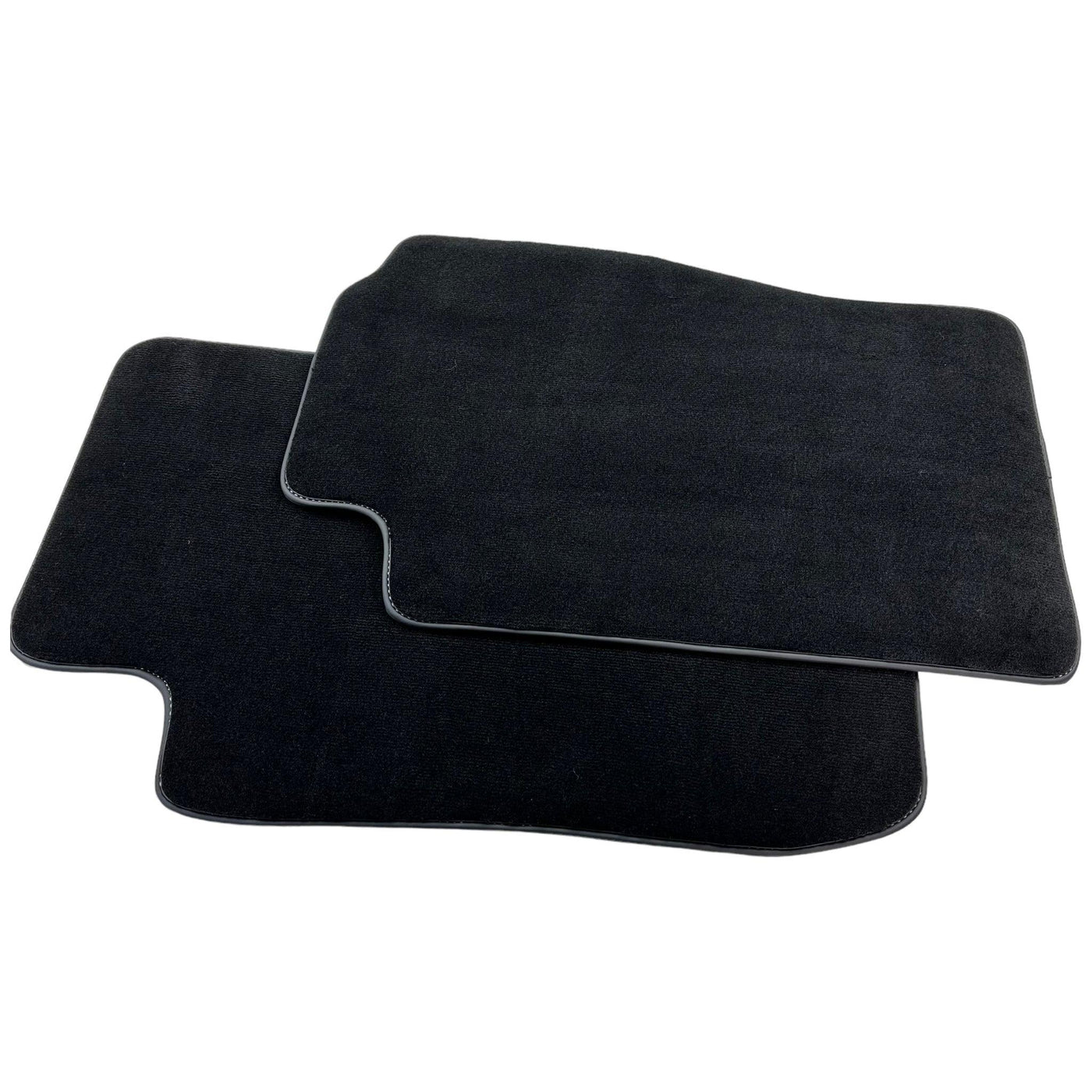 Black Floor Mats For Nissan Patrol (1997-2006) - AutoWin