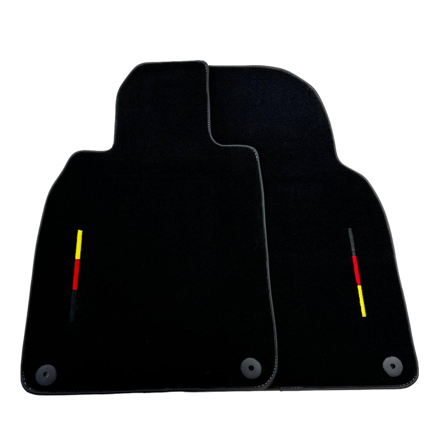Black Floor Mats for Porsche Macan (2014-2023) - AutoWin