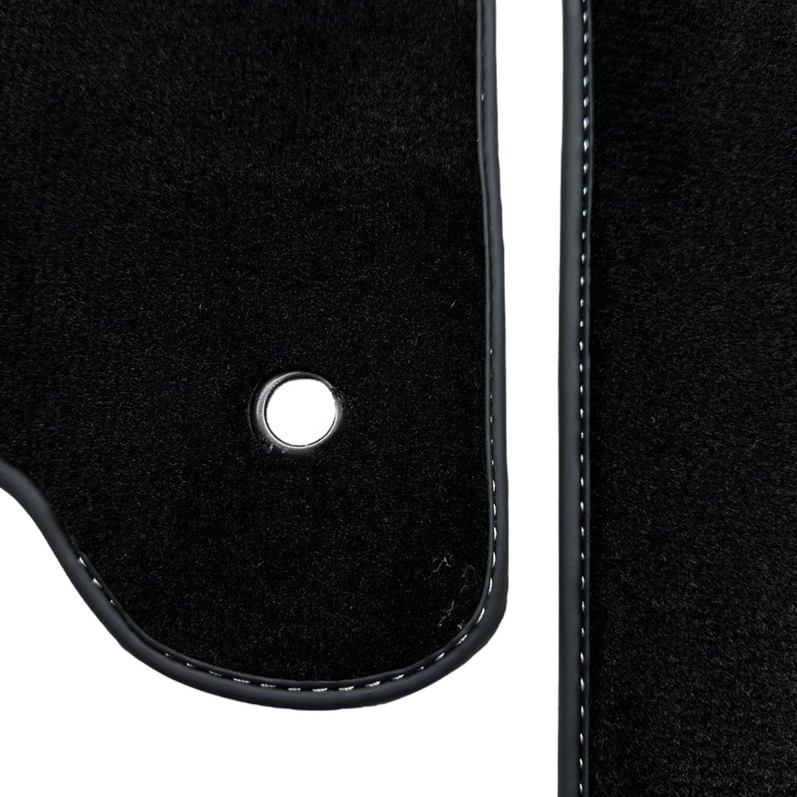 Black Floor Mats for Kia Sportage (2018-2021) - AutoWin