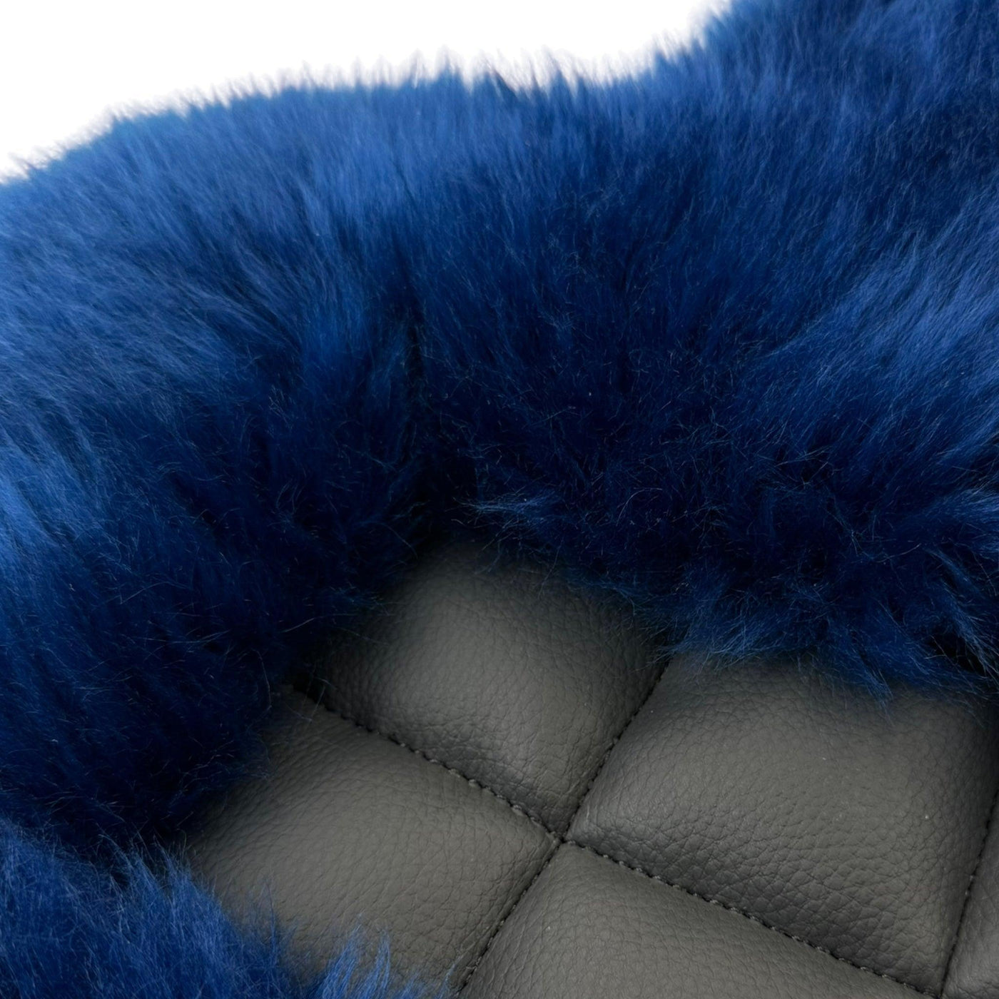 Navy Blue Sheepskin Floor Mats for Rolls Royce Wraith (2013–2023) | ER56 Design - AutoWin