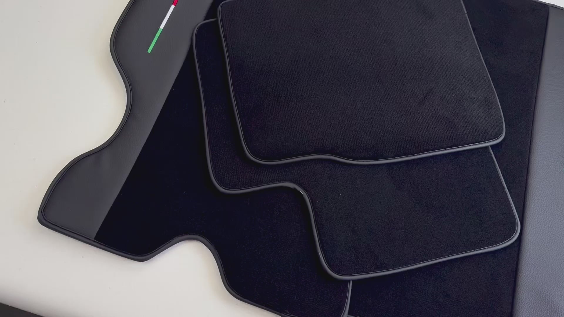 Black Floor Mats For Ferrari FF 2011-2016 Autowin Brand Italian Edition with Leather - AutoWin.EU