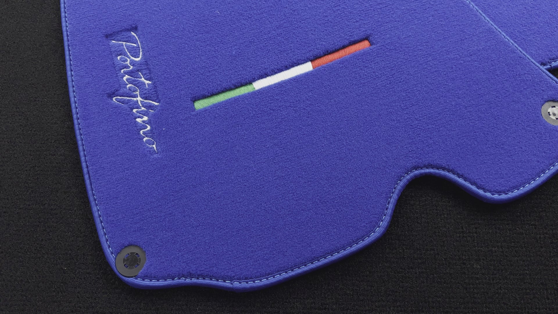 حصائر سيارات زرقاء لفيراري بورتوفينو (2018-2023) إصدار إيطالي - AutoWin