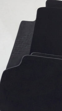 Black Floor Mats for BMW 5 Series G30 Sedan (2016-2023) with Alcantara Leather