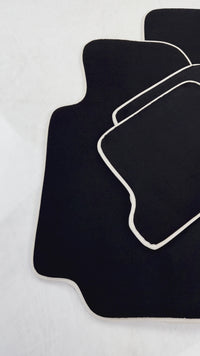 Black Floor Mats For BMW 8 Series E31 2-door Coupe (1989-1999)