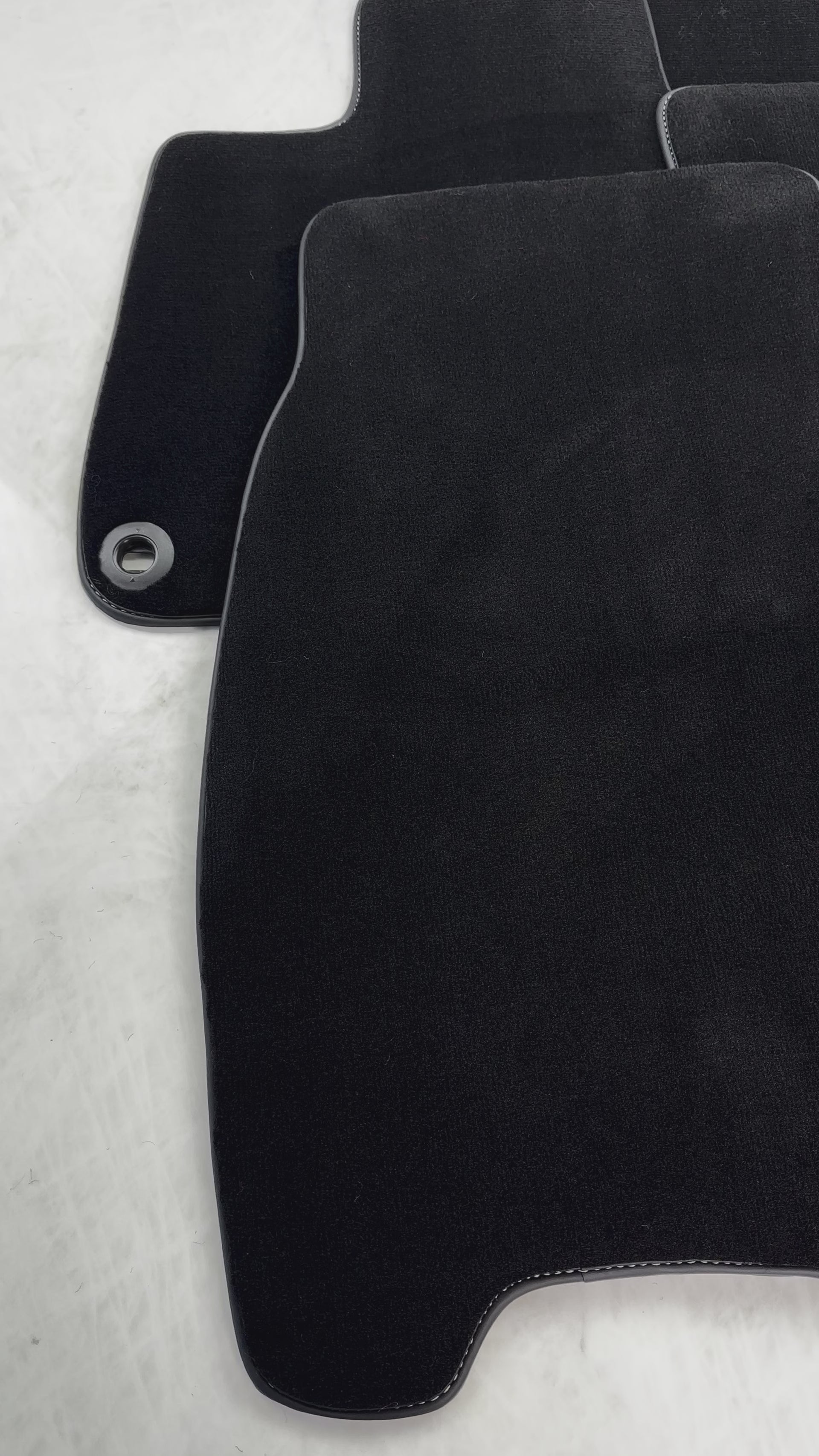 حصائر سيارات سوداء لهوندا سيفيك الثامنة (2008-2011) - AutoWin