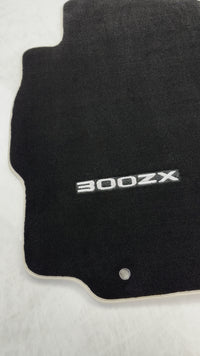 حصائر أرضية سوداء لنيسان 300ZX (1990-2000) بحواف بيج
