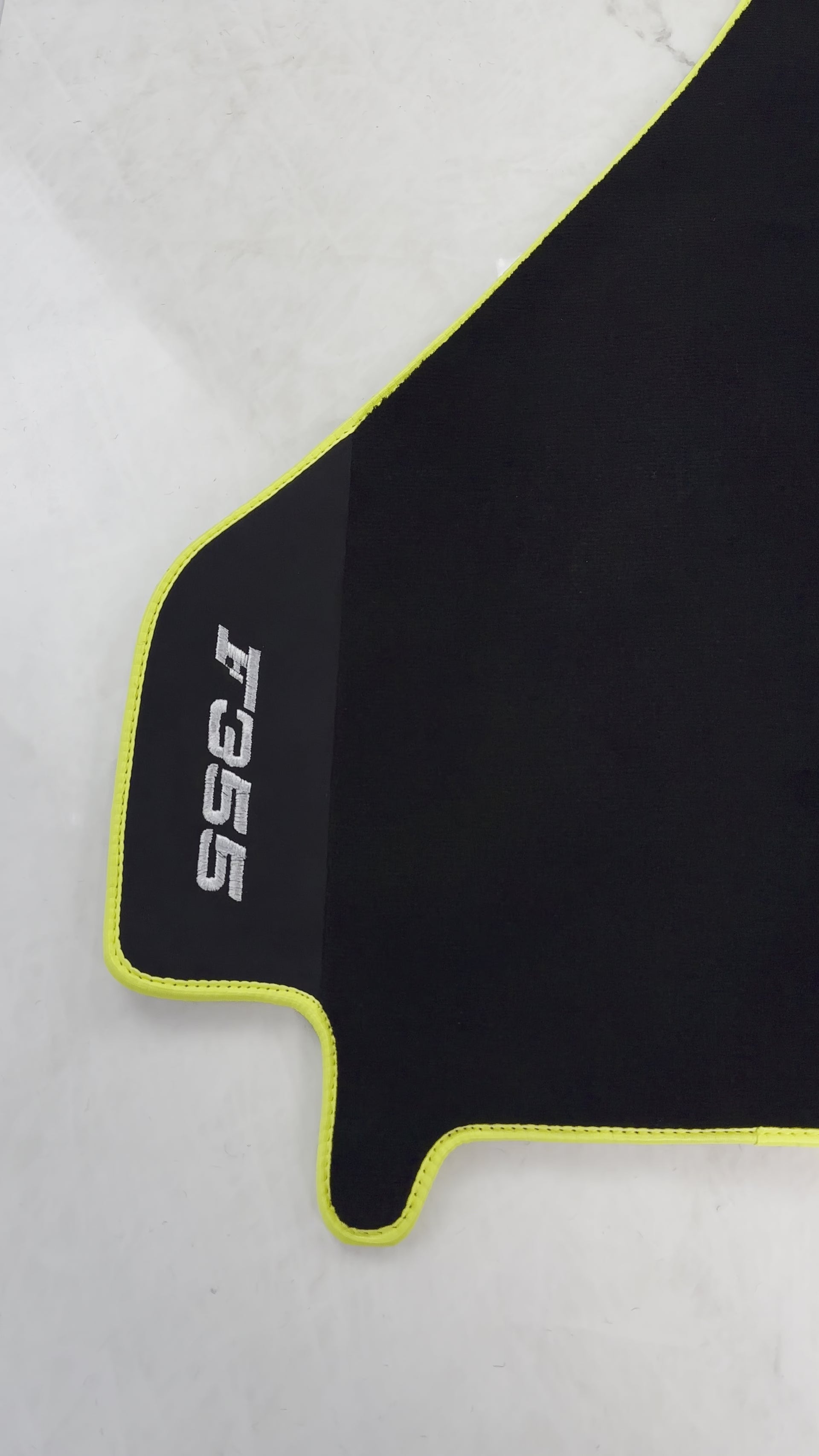 Tapis de voiture noirs pour Ferrari F355 1994-1999 avec cuir Alcantara - AutoWin