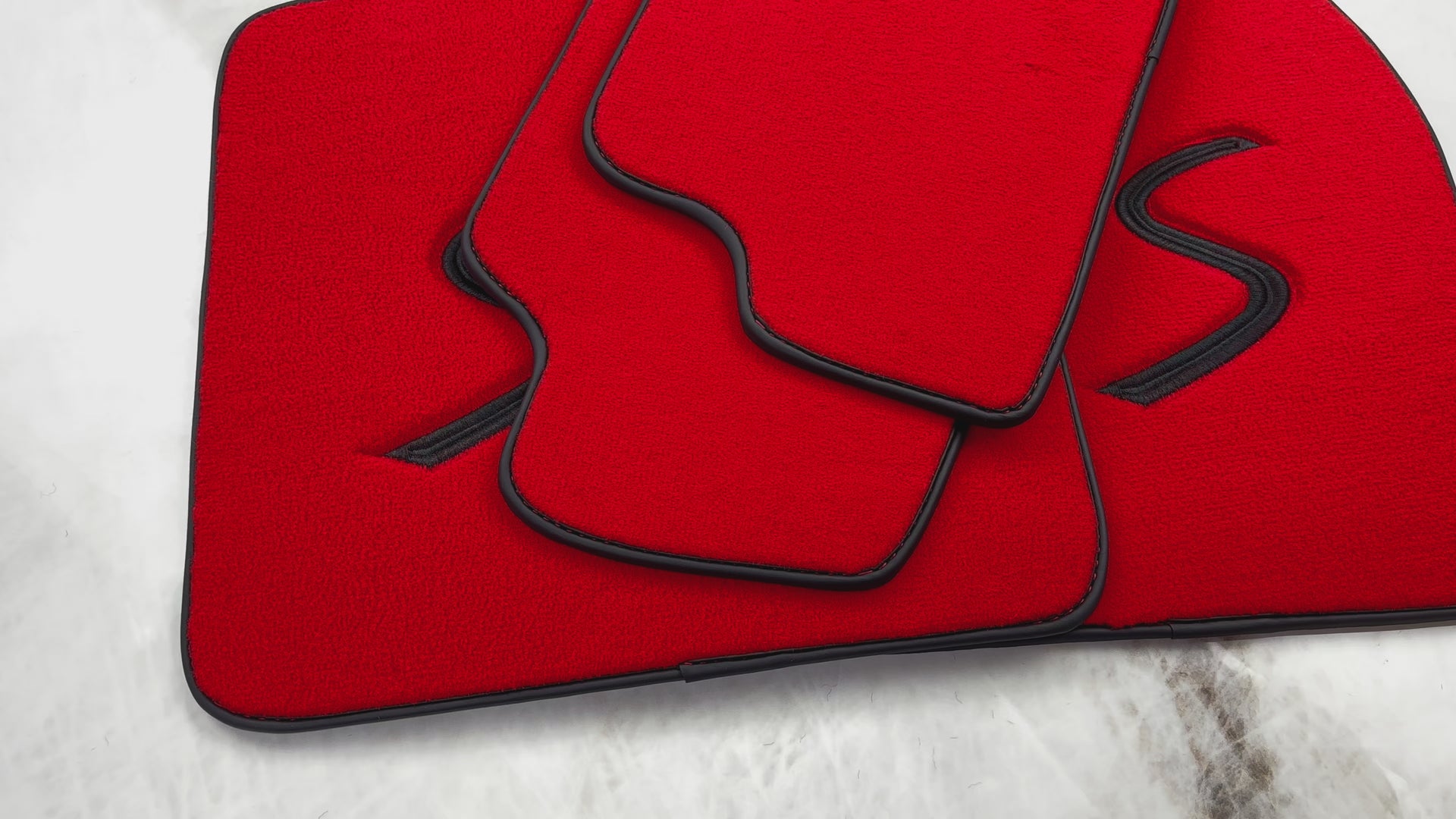 Red Floor Mats for Mini Cooper / One F56 3-Doors (2014-2023) - AutoWin