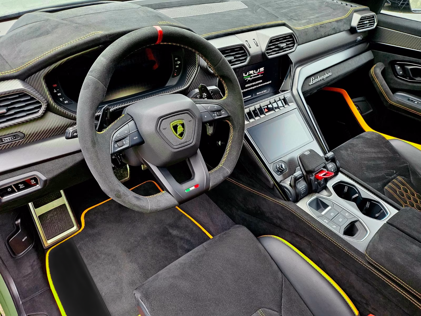 Tappeti per auto personalizzabili in pelle Alcantara per Lamborghini Urus