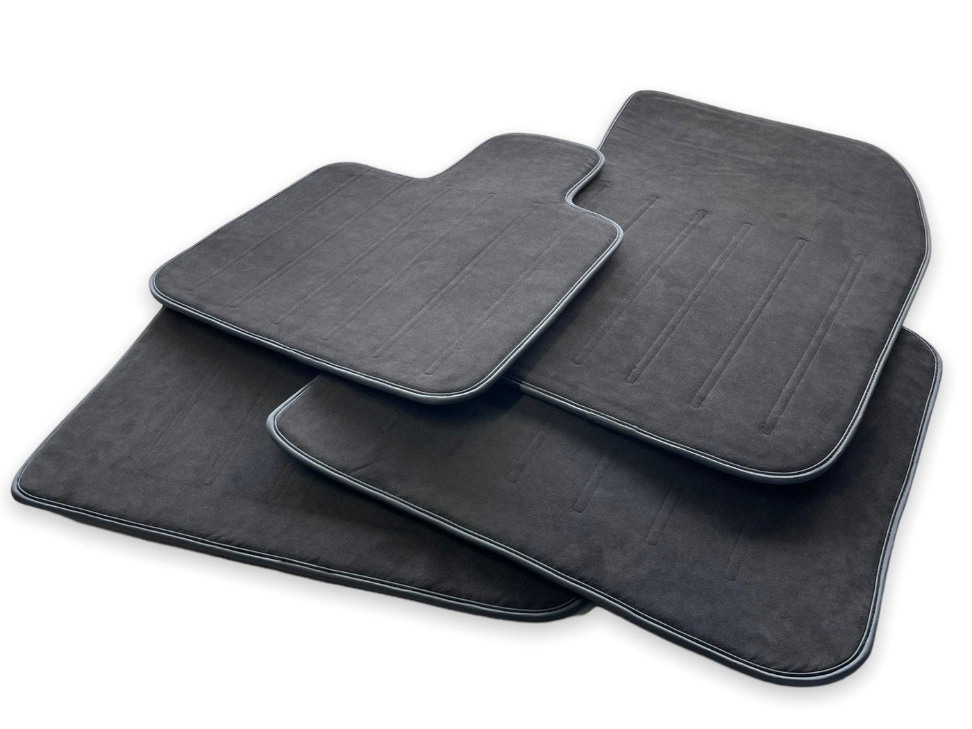 Alcantara Floor Mats For Rolls Royce Black Badge Cullinan - AutoWin
