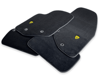 Floor Mats For Volvo V40 (1996-2000) - AutoWin