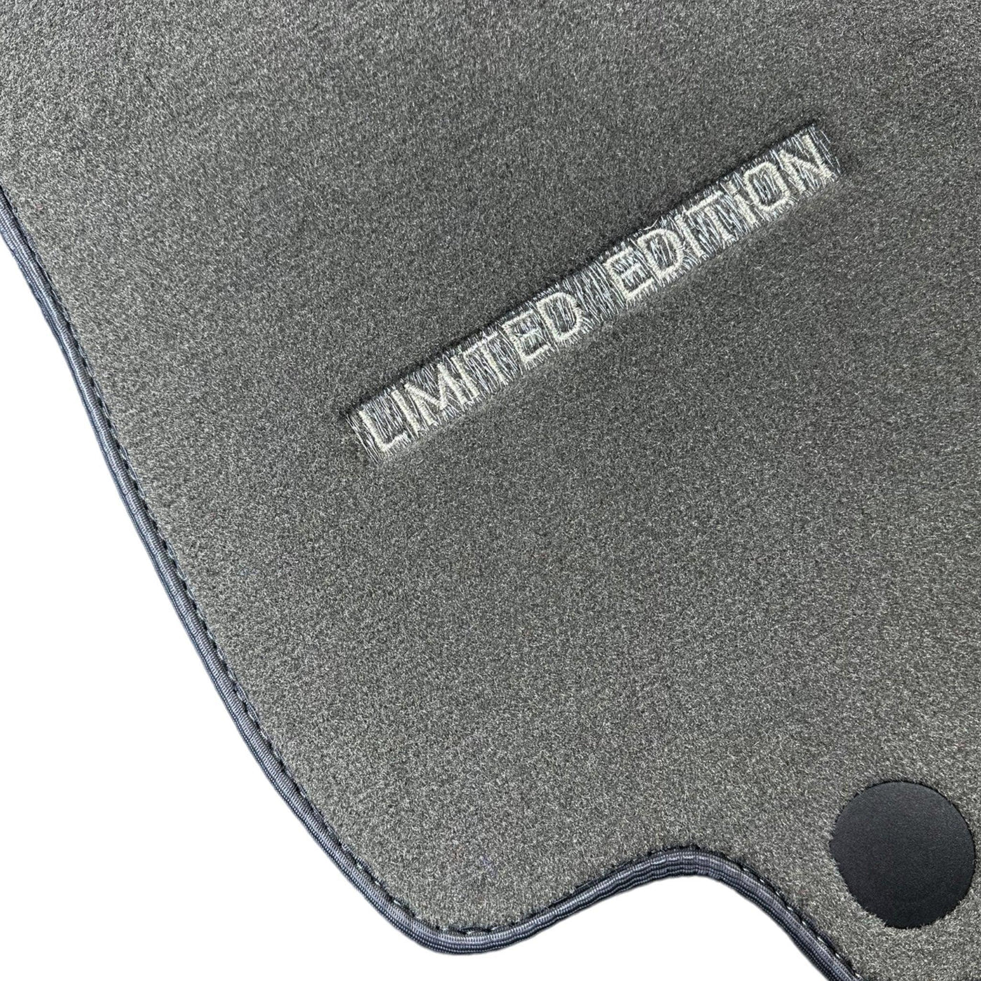 Gray Floor Mats For Mercedes Benz S-Class W220 (1998-2005) Short Wheelbase | Limited Edition - AutoWin